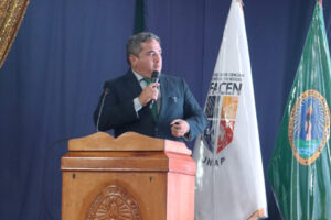 La UNAP promueve diálogo sobre desarrollo regional y democracia