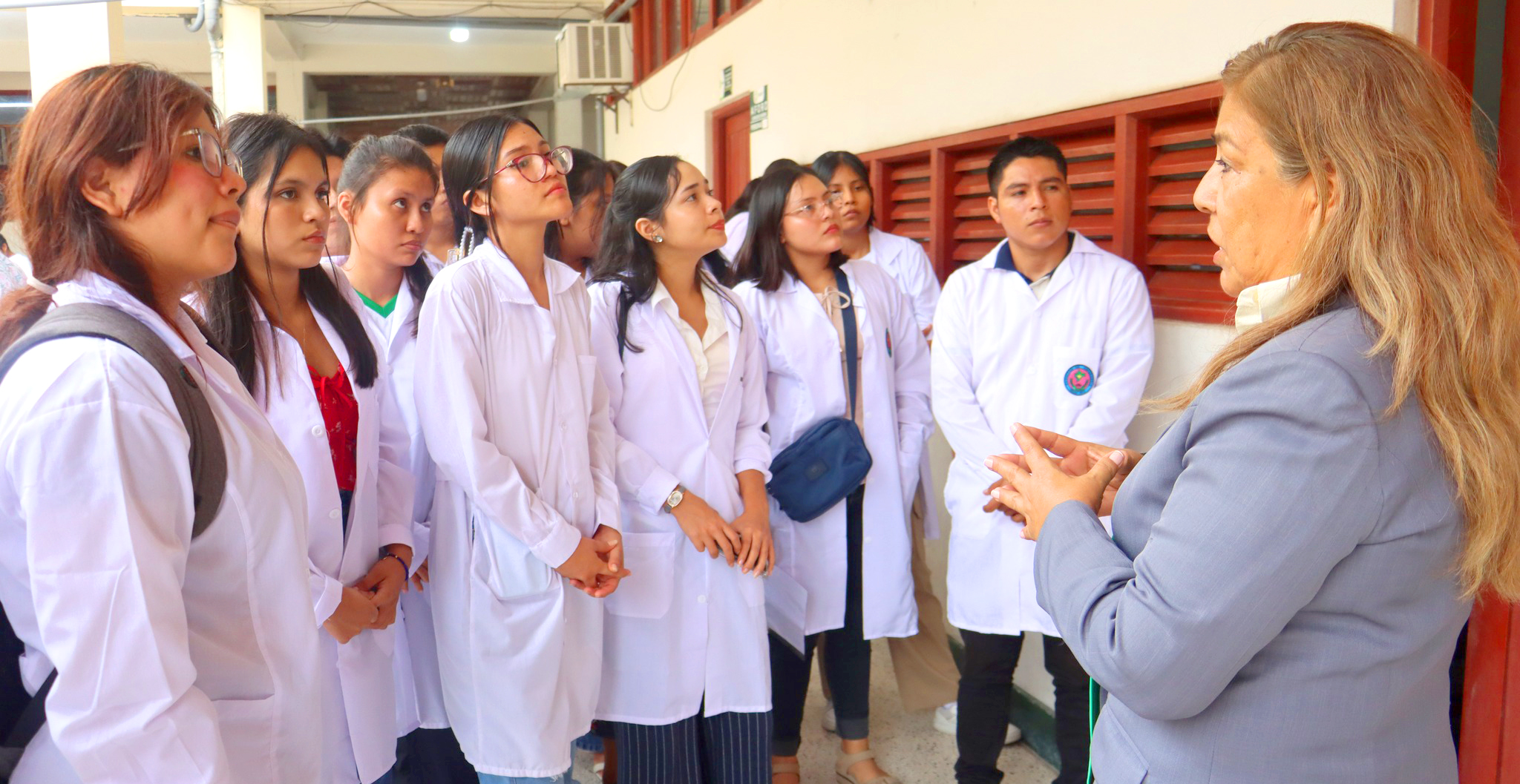 Bienvenida memorable: la Facultad de Enfermería de la UNAP recibió a sus nuevos ingresantes 2026